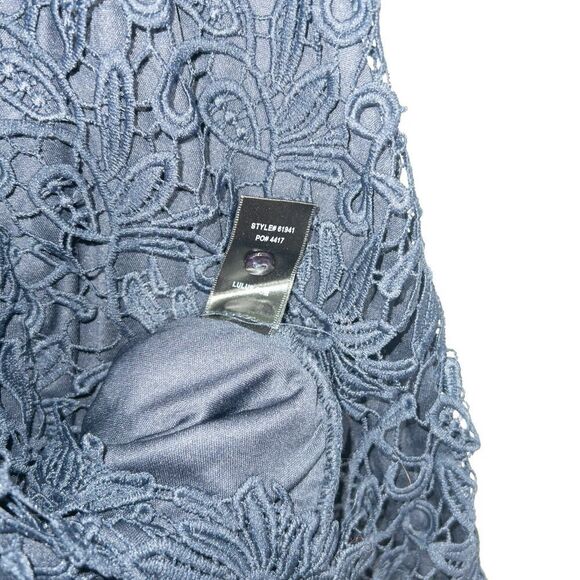 New Lulu’s Navy Blue Hidden Talent Backless Lace Dress Size XS - Picture 10 of 11